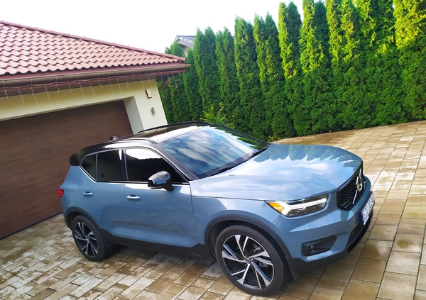 Volvo XC 40 cena 148500 przebieg: 35884, rok produkcji 2020 z Łódź małe 254